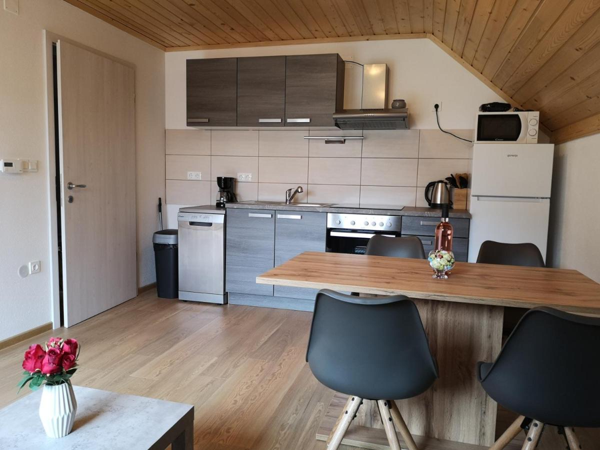 Apartments Gaby Гозд Мартулек Екстериор снимка